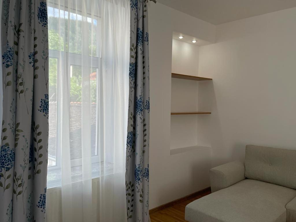Easy Living Apartments - Old Town บราชอฟ ภายนอก รูปภาพ