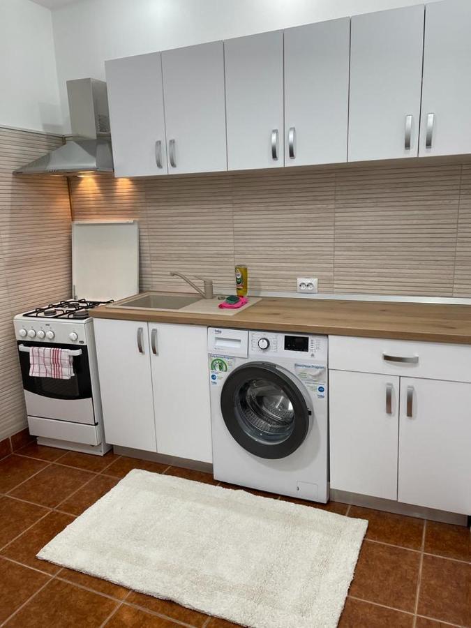 Easy Living Apartments - Old Town บราชอฟ ภายนอก รูปภาพ