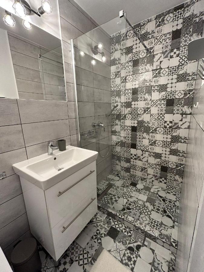 Easy Living Apartments - Old Town บราชอฟ ภายนอก รูปภาพ