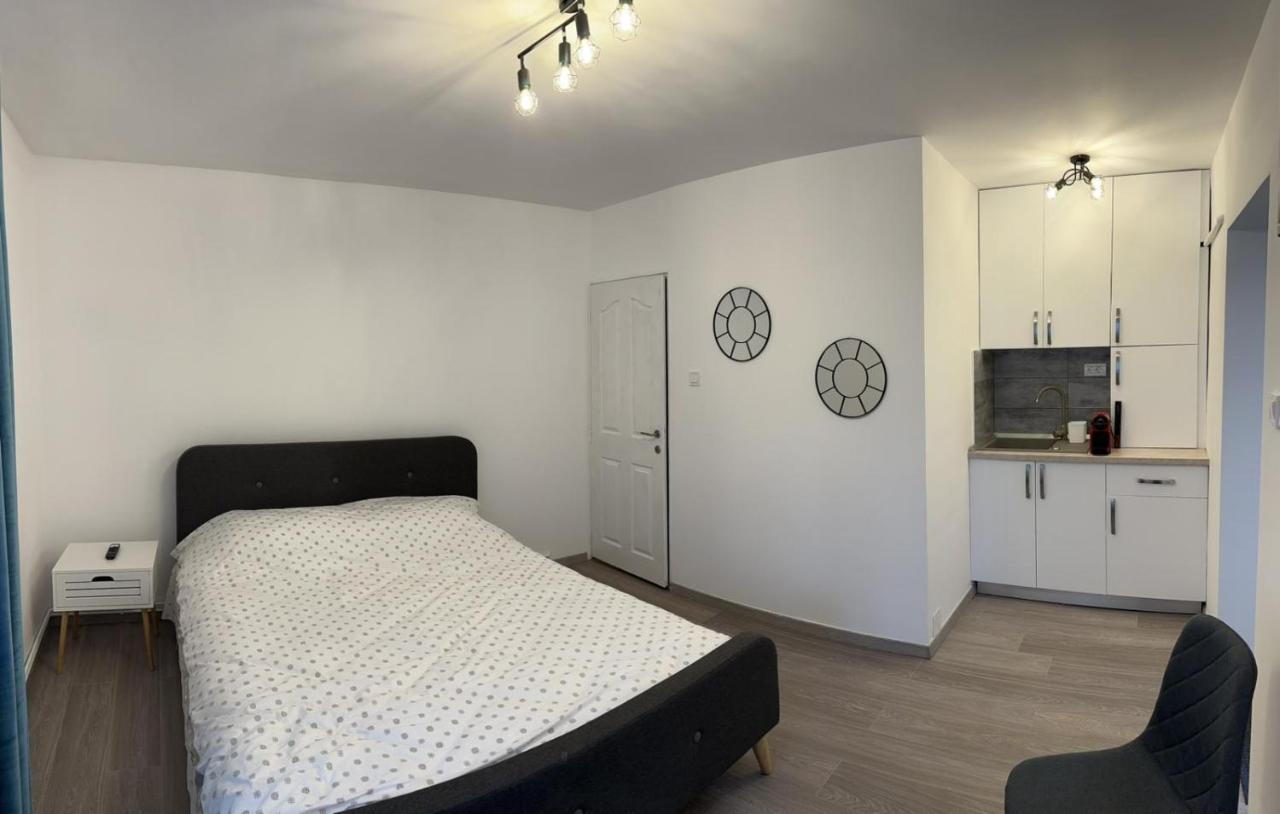 Easy Living Apartments - Old Town บราชอฟ ภายนอก รูปภาพ